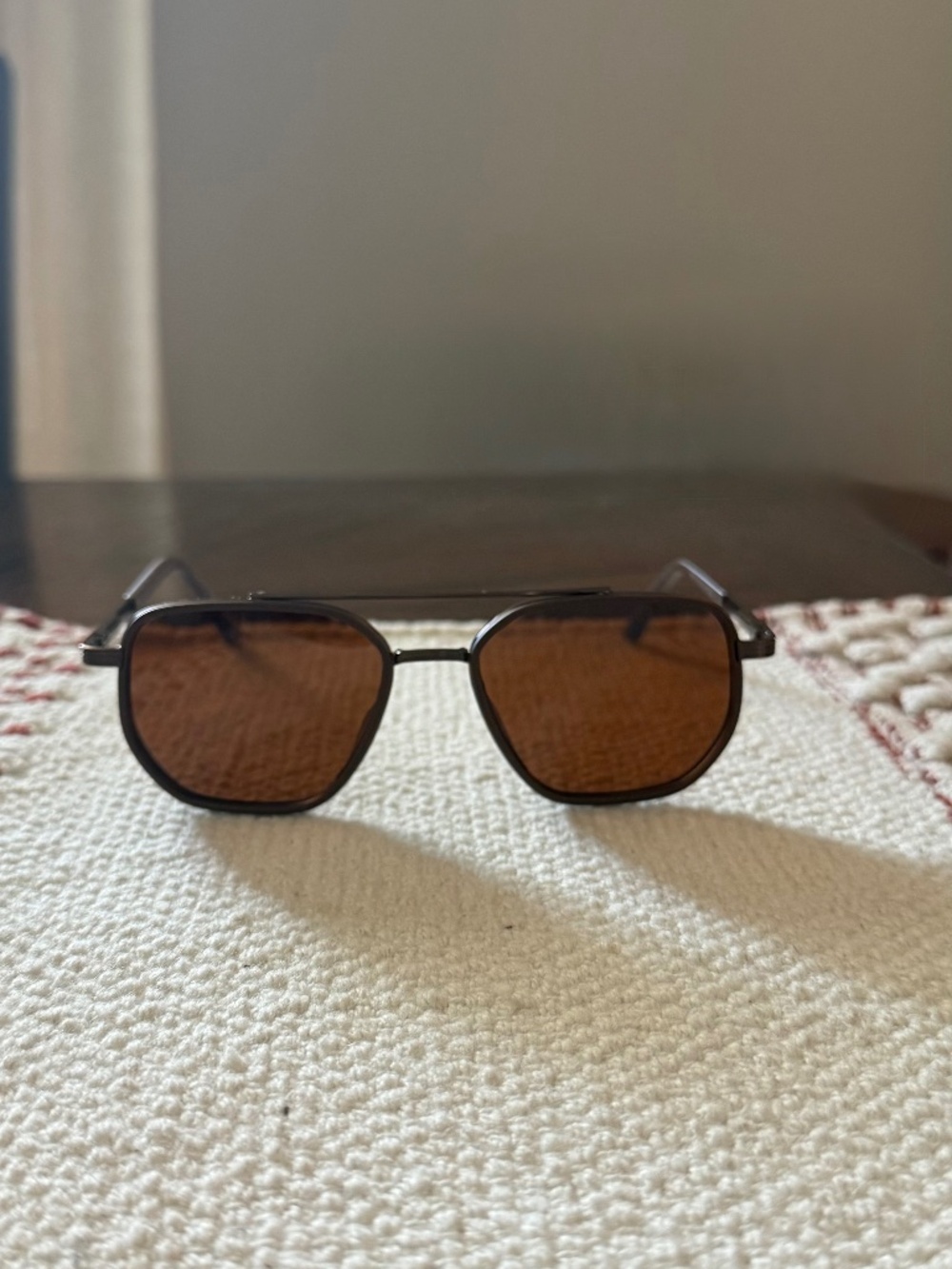 Looks Sunglasses